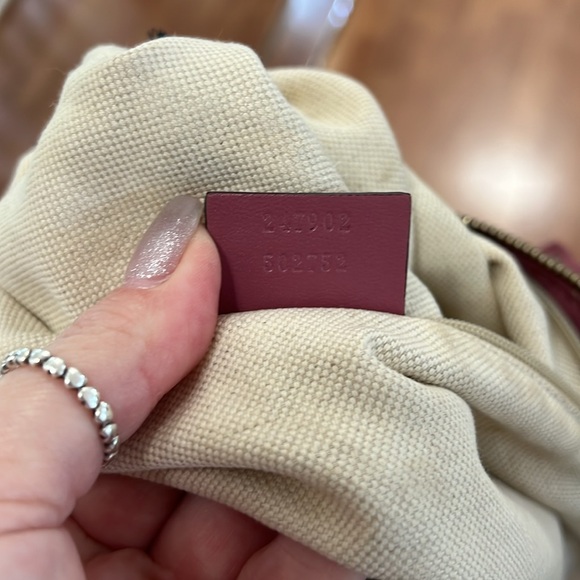 Authentic Gucci Sukey - Picture 13 of 13